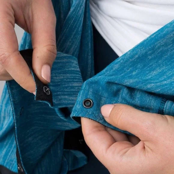 Blue Infinity Scarf - Picture 4 of 7